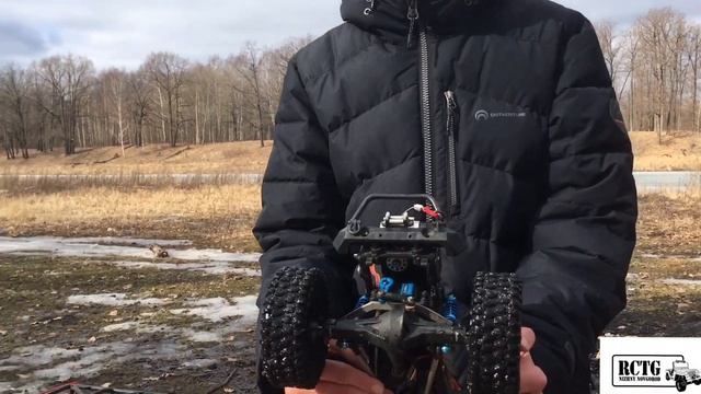 #RCTGNN Мини обзор старичка axial scx-10 первого поколения смотреть онлайн