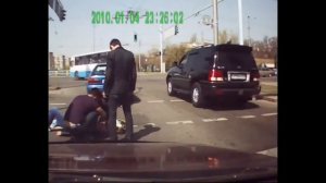 Приступ эпилепсии у байкера!