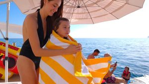 Яхта Sunseeker 90 Ocean — Озаряющая океан