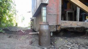 Поднимаем садовый домик в одиночку!!)