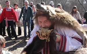 Комы кто это . Древнейшие праздники человечества.