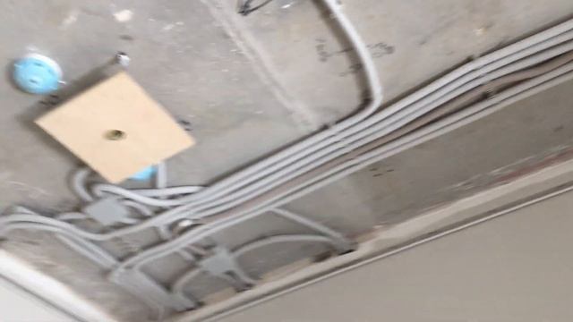 ?НАТЯЖНОЙ ПОТОЛОК БЕЗ ДЕКОРАТИВНОЙ ЛЕНТЫ?
