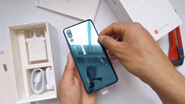 Huawei P20 Pro Quick Unboxing Blue Colour смотреть онлайн