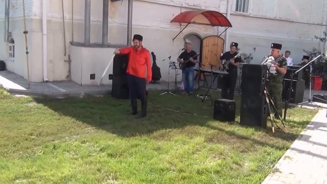 Фланкировка нагайкой, шашками и группа "ХОРС" . смотреть онлайн