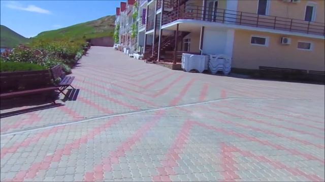 Отдых в Мае Крым Орджоникидзе Эллинг Катран 13-3 смотреть онлайн