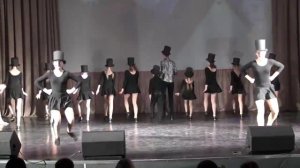 Фрагмент мьюзикла "Снежный бал". Танец "Трубочисты".