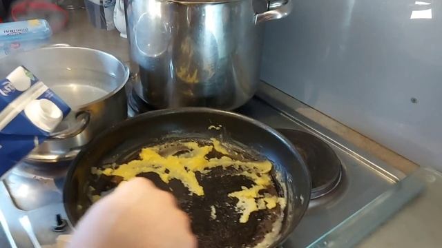 Умелые ручки моей дочки,рецепт советую. Картофельные клецки с грибами. смотреть онлайн