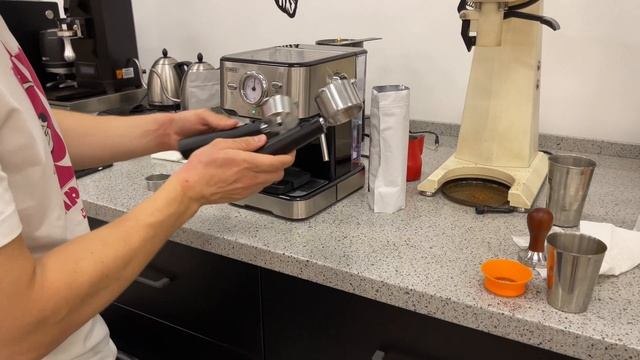 Крутая бюджетная рожковая кофемашина c Aliexpress