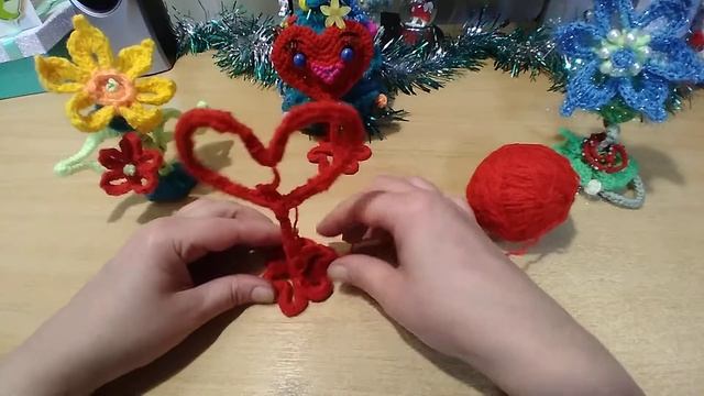 Сердечко крючком. Необычная валентинка ко дню всех влюбленных.