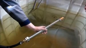 Испытание сильфонной подводки 32 мм воздухом