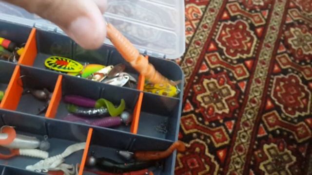 Обзор моего рыболовного чемодана(на щуку) смотреть онлайн