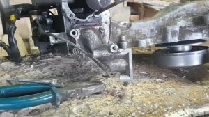 Реставрируем резьбы картера двигателя honda dio