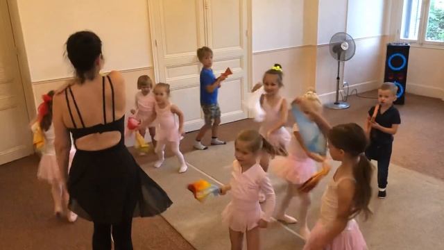 Валенки (новая версия от 16.10.2019) смотреть онлайн