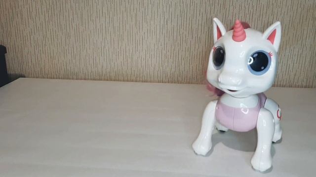 Robo pets/Интерактивная единорожка смотреть онлайн