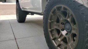 EASY DIY LEXUS GX470 RUNNING BOARD REMOVAL - MOAR GROUND CLEARANCE! AIRBAG SENSOR TRICK COVERED TOO