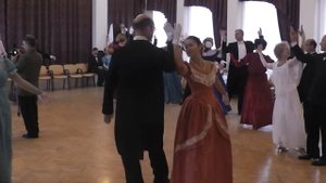 Бал хризантем