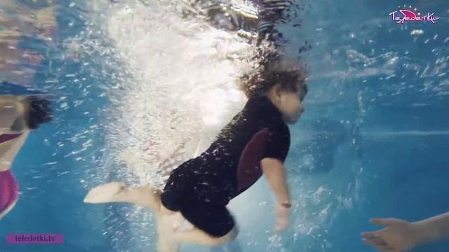 ПЛАВАНИЕ для МАЛЫШЕЙ, ГРУДНИЧКОВОЕ плавание. смотреть онлайн