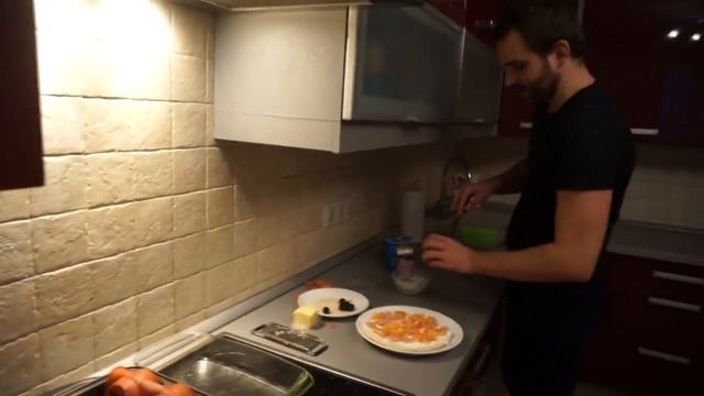 "Дотерская пицца" или "отрасти живот, как у Дэна!" смотреть онлайн