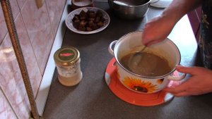 КВАС из ржаной муки и натуральной ржаной закваске по старинному русскому рецепту