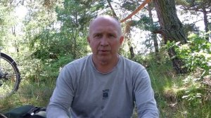 Поиск золота на пляже металлоискателем, золотой перстень.