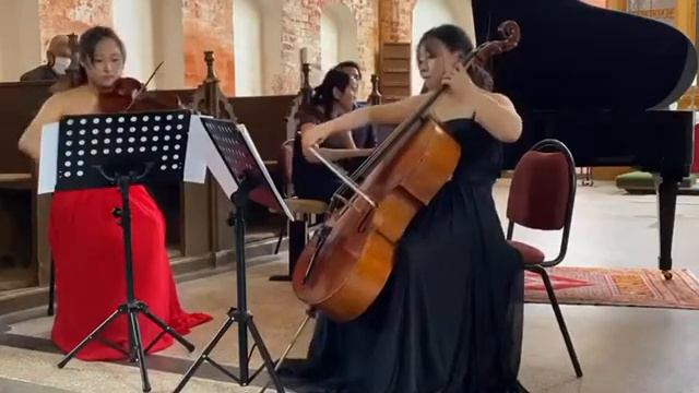 Beethoven - Piano Trio in D major, Op. 70 No. 1 "Ghost", Presto смотреть онлайн