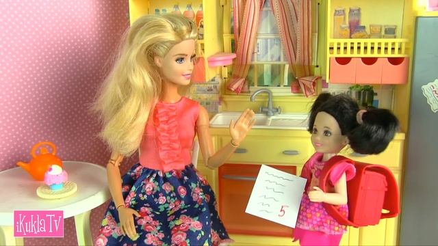 Она Вернулась! Всем Двойки За Таблицу Умножения! Мультики Куклы Барби В Школе Для детей IkuklaTV смотреть онлайн