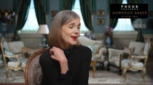 "Downton Abbey - A New Era" Interview with Elizabeth McGovern "Cora Grantham"