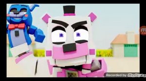 игра в кальмара vs фазбер и друзья