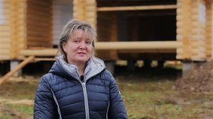 Коттедж и баня из оцилиндрованного бревна. Отзыв клиента.