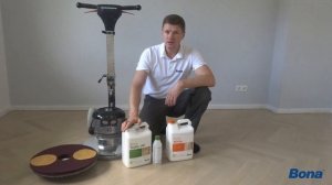 Покрытие паркета грунтовкой Bona White  и лаком Traffic HD Silkmatt