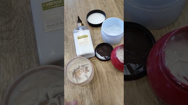 Побалуй свою кожу кремом и подними себе настроение 🔥 смотреть онлайн