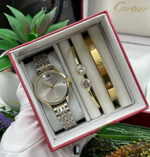 Швейцарские женские часы Swarovski