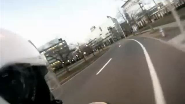 Складной байк в лифте смотреть онлайн