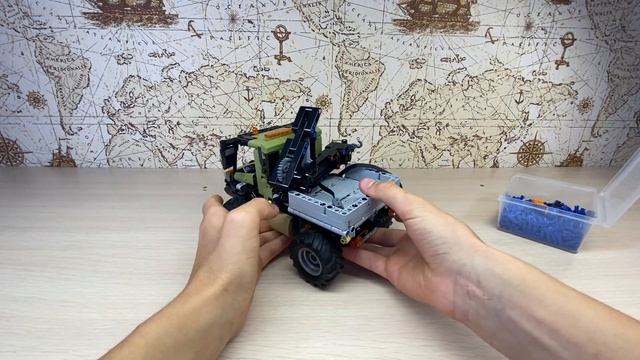 Обзор Mercedes-Benz Unimog U400 из Лего Техник / LEGO TECHNIC самоделка смотреть онлайн
