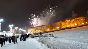 Новый год в Екатеринбурге  салюты  круто