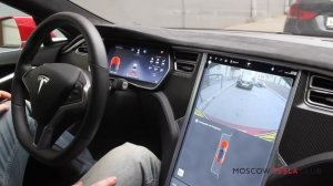 Тесла автоматическая парковка на улицах Москвы   Tesla autopark in Russia