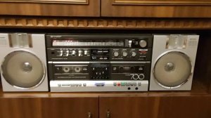 Космическая музыка 80х Sharp 700