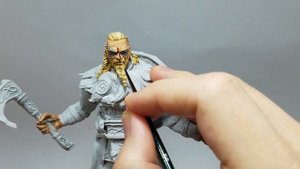 Making A Sculpture Of Eivor From Assassin's Creed Valhalla With Clay /  Timelapse