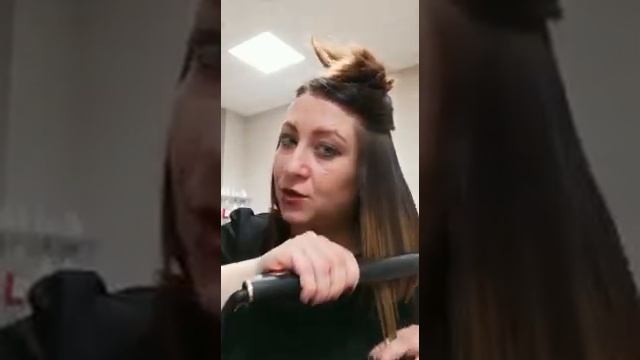Tutorial su come passare la piastra per effetto liscio!