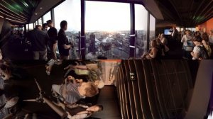 360 video: Sunset View from Eureka Skydeck, Melbourne, Australia
