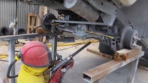 # Цинкование кузова и рамы Лексус 470 Часть 1