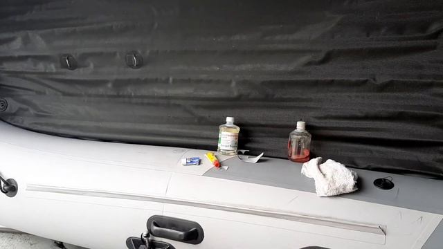 Как найти  прокол в лодке ПВХ, и чем заклеить.
