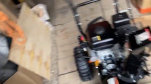 Распаковка ,обзор и сборка снегоуборщика Carver