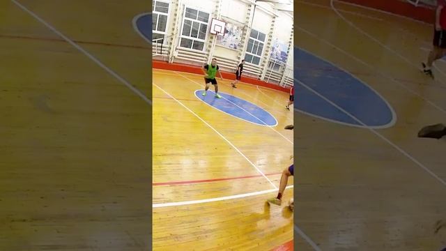 Futsal scetch When the opponent is a wall