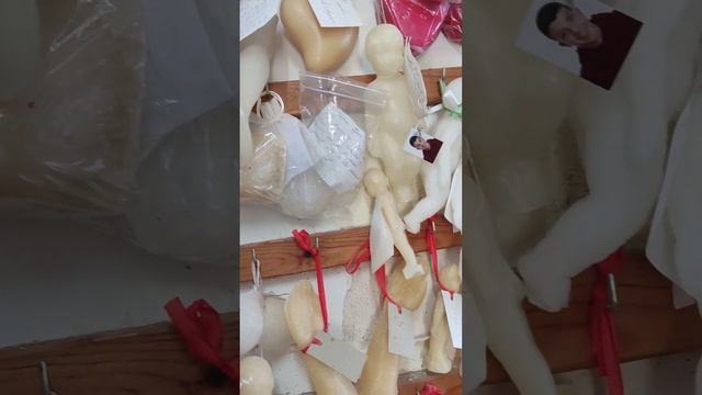 стена "плача" в монастыре в живописном месте в горах, исцеляет Богородица смотреть онлайн