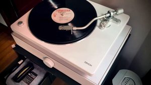 The Upsetters “Connection” on creaky floor and Denon DP400 w/ Ortofon Blue + Andover Spinbase
