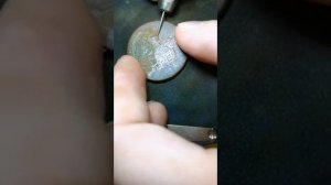 мех чистка монет шабером.