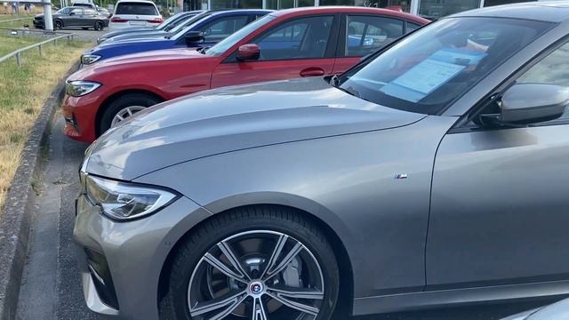 ПОЕХАЛА НЕ ВЕЛОСИПЕДЕ В САЛОН BMW...ЦЕНА BMW В ГЕРМАНИИ смотреть онлайн