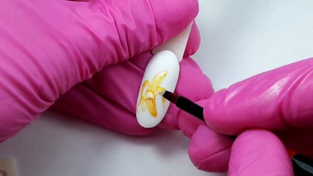 BANANAS NAILS. РИСУЕМ БАНАН. ФРУКТЫ на ногтях. АКВАРЕЛЬ. смотреть онлайн
