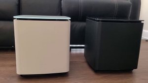 Bose Bass Module 700 Black vs White Comparison.